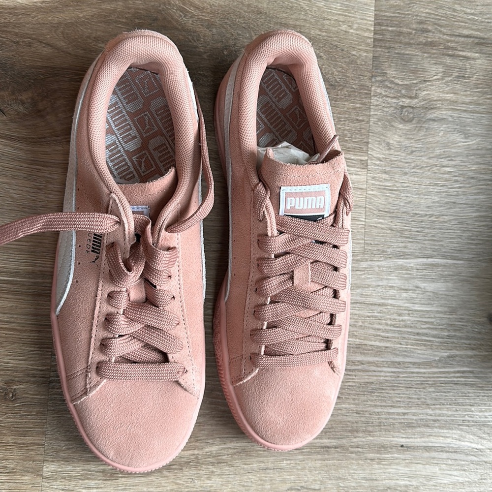 Brand new Pumas